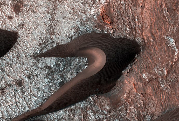 1444332339_2117416709