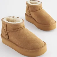 UGGs